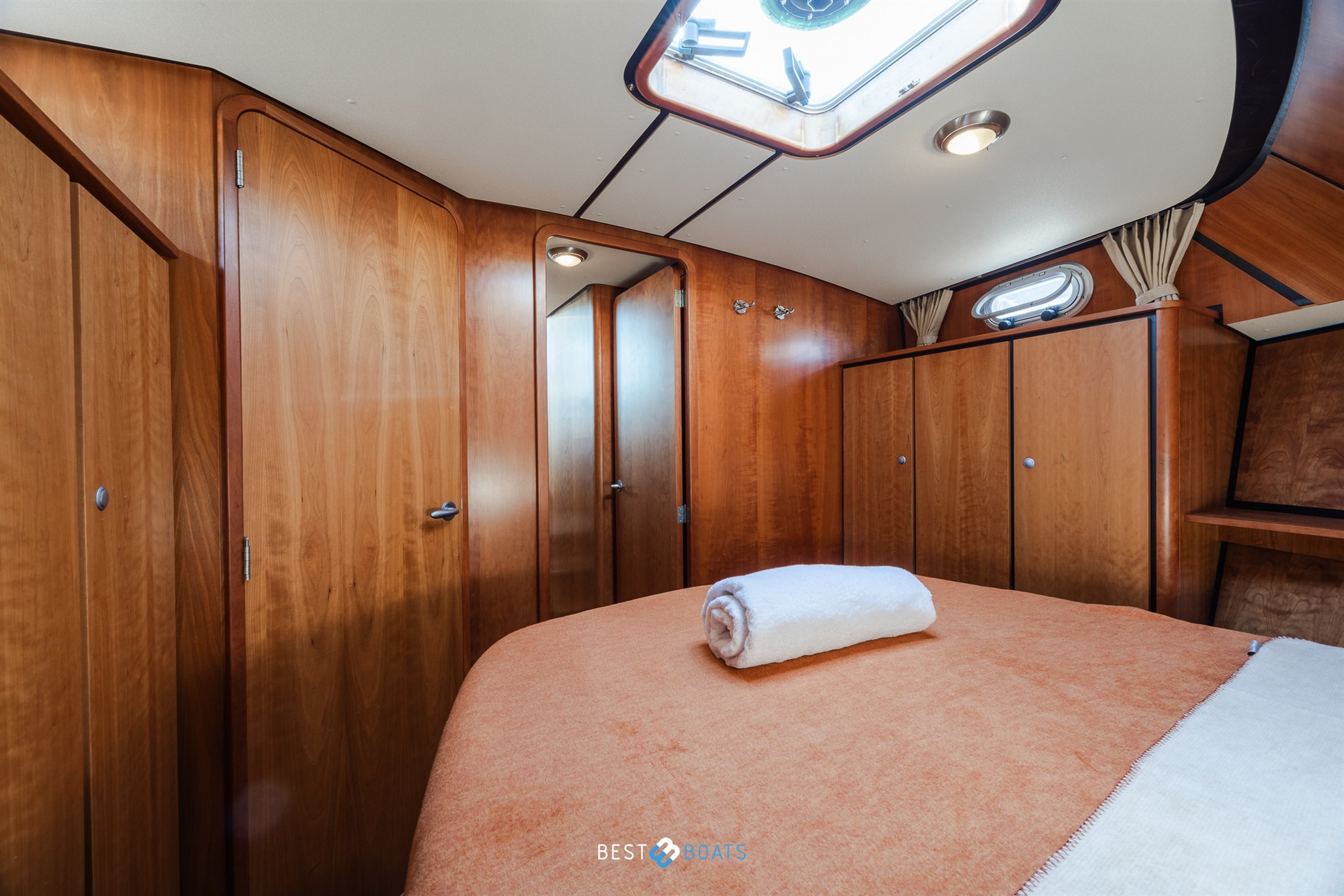 foto: 56 Linssen Grand Sturdy 40.9 AC