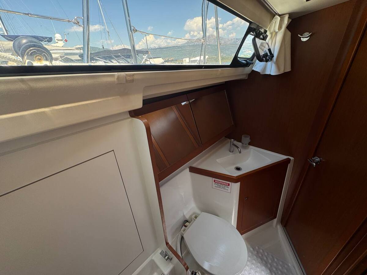 foto: 91 Beneteau Oceanis 41