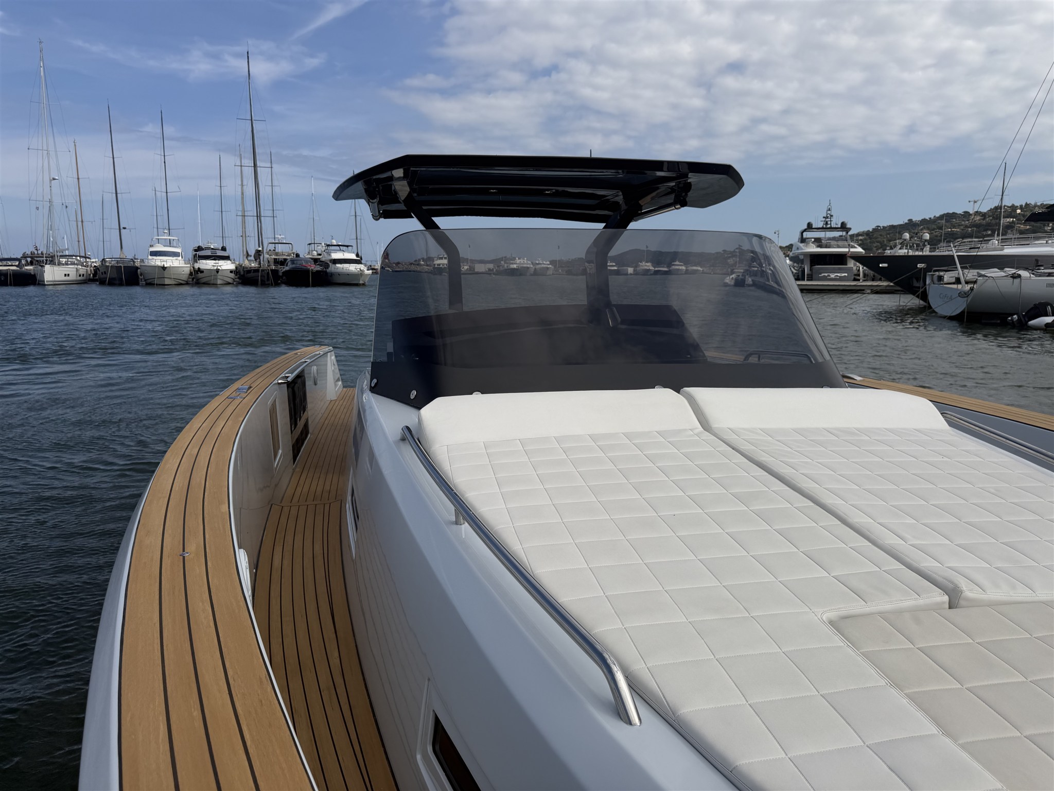 foto: 35 Pardo Yachts 43