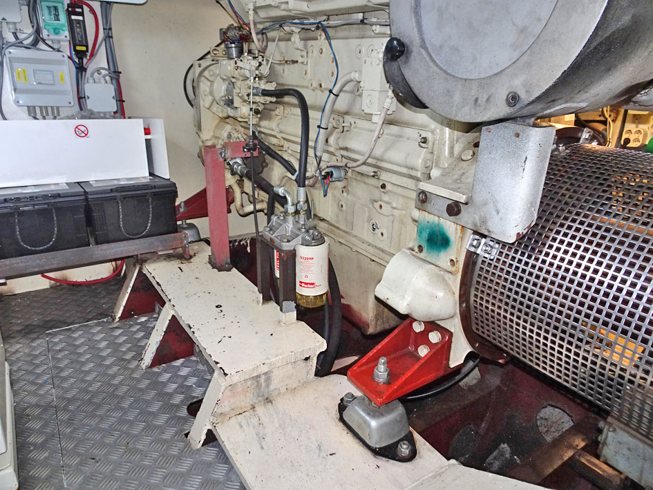 foto: 55 ex Patrouille vaartuig / Varend Woonschip 18.26 met UBC