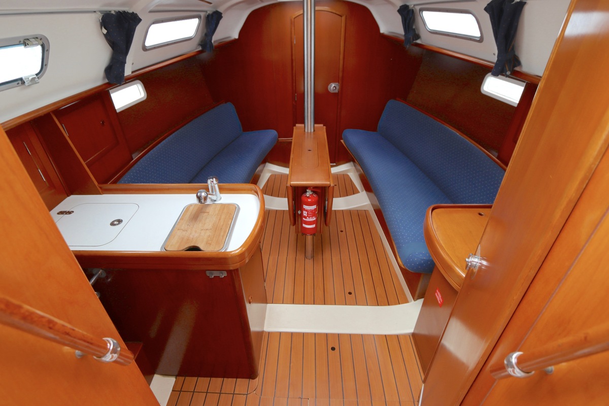 foto: 43 Beneteau Oceanis 311 Clipper