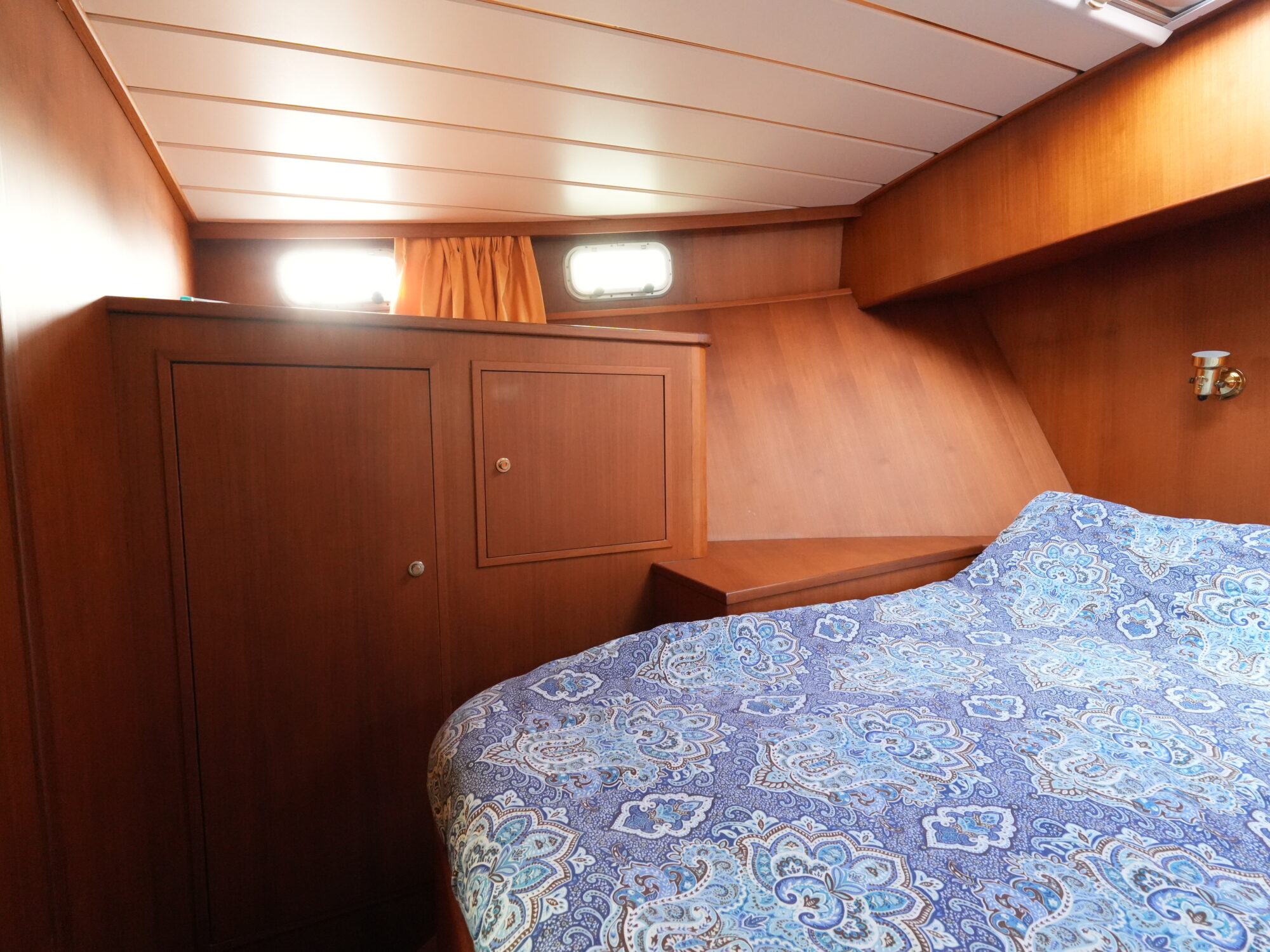 foto: 52 Barkas Barkas 12.00 OK