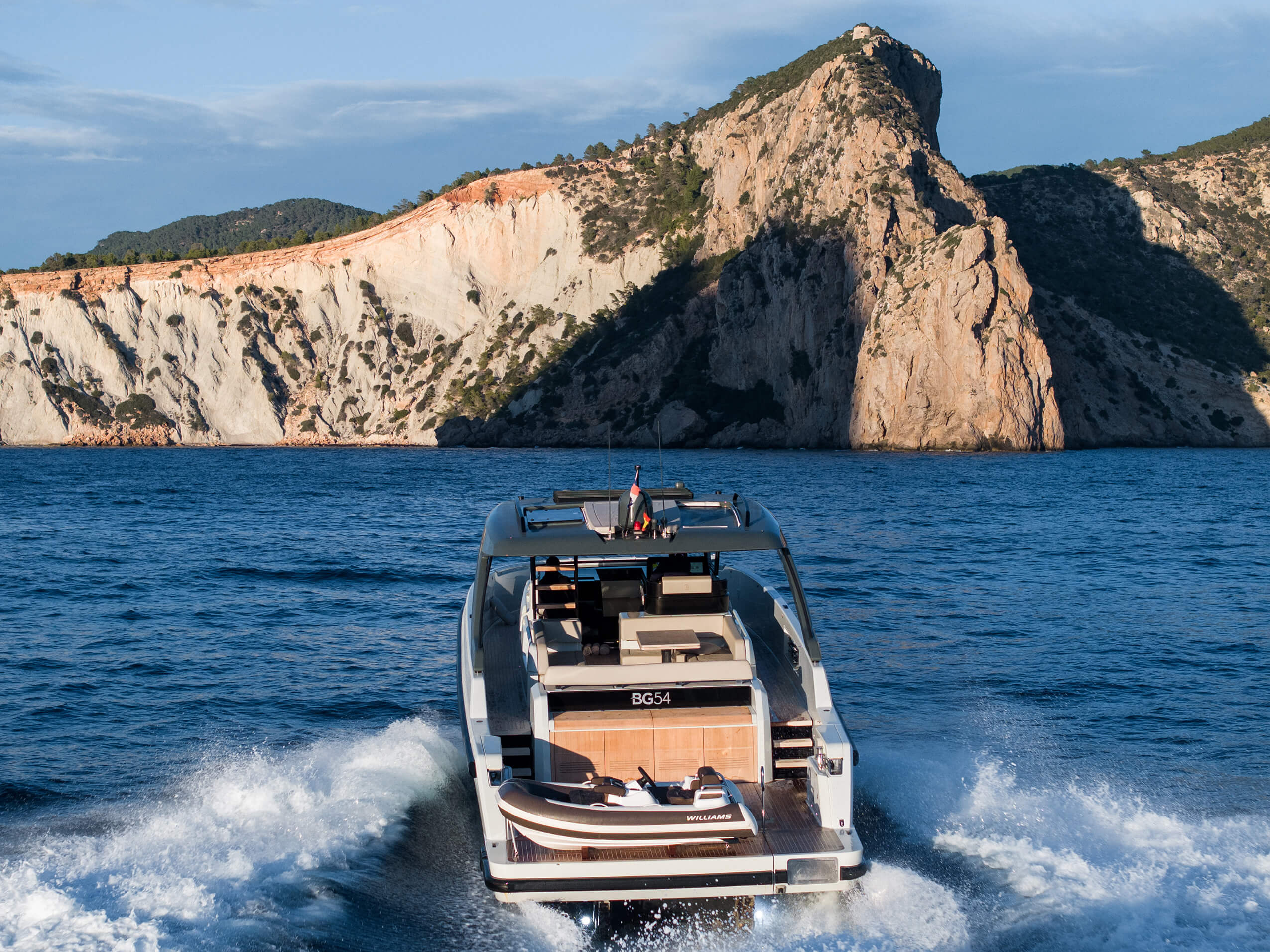 foto: 22 Bluegame BG54