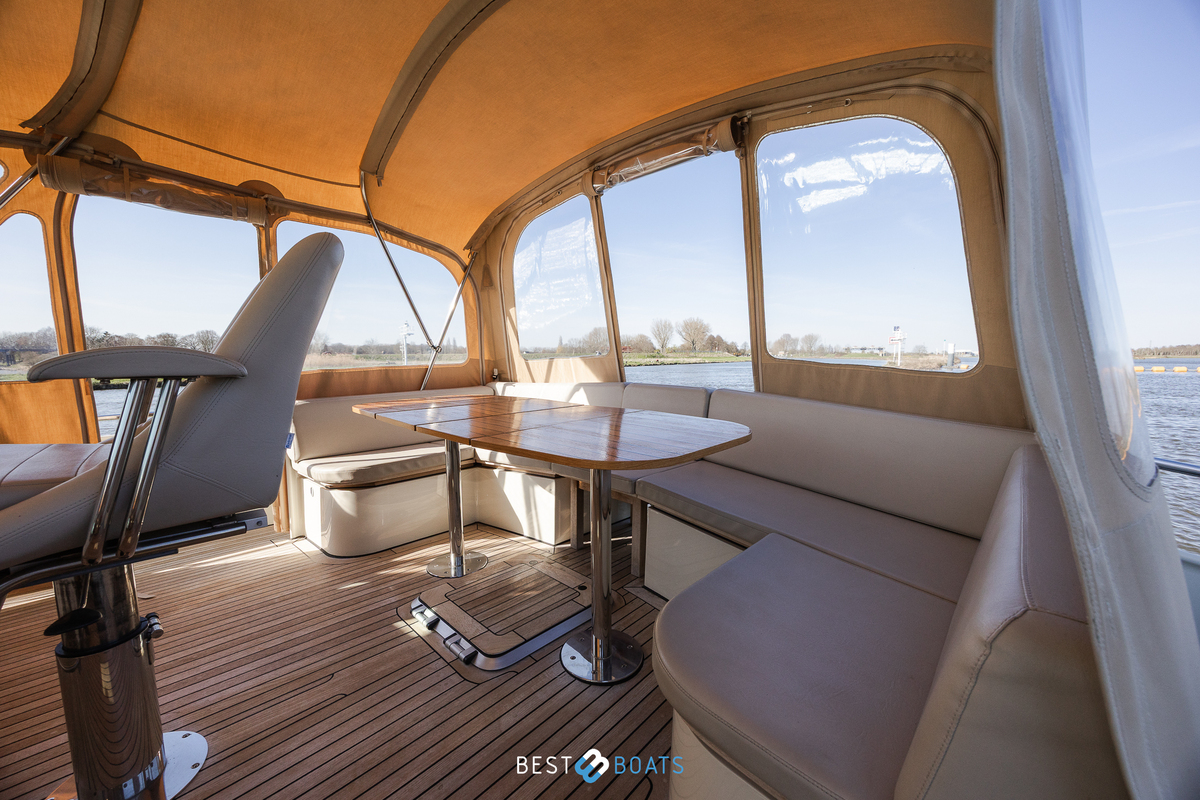 foto: 48 Linssen  Grand Sturdy 40.0 AC