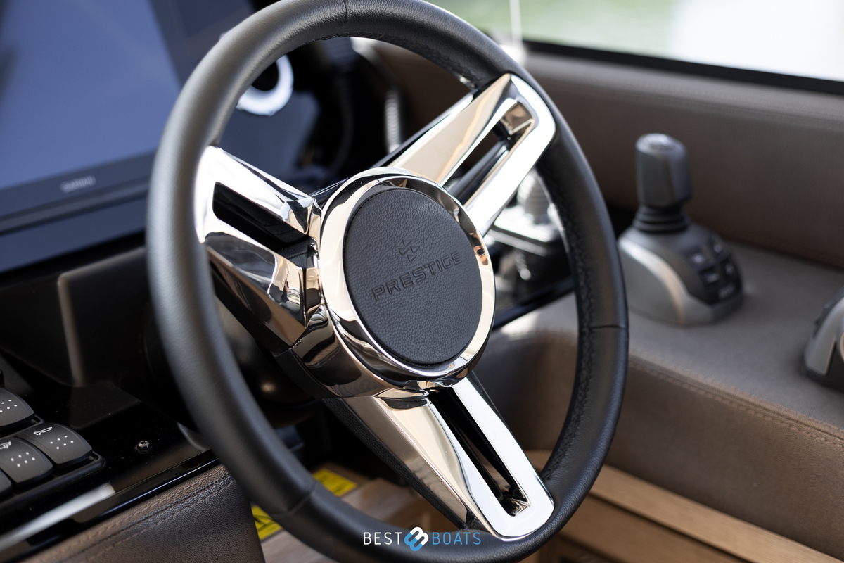 foto: 73 Prestige 520 FLY