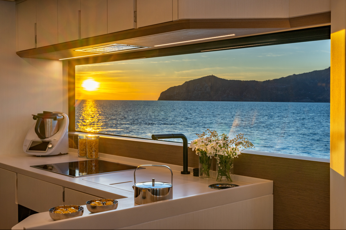 foto: 30 PARDO YACHTS Endurance 72 - NEW