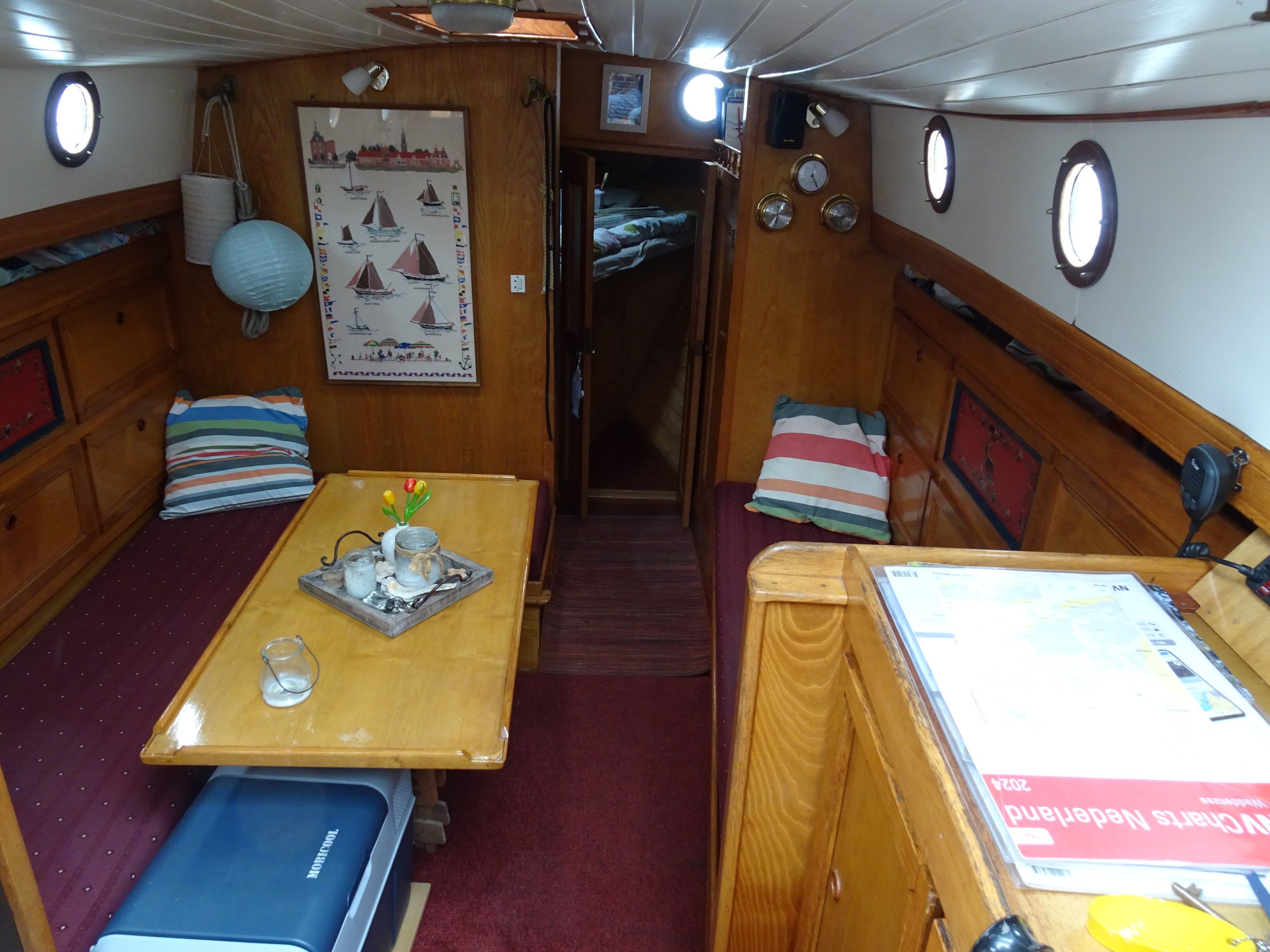 foto: 16 Schokker 950