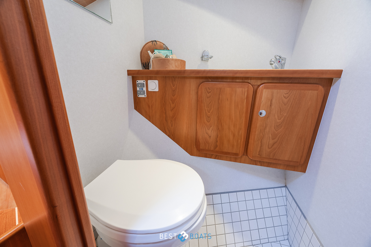 foto: 42 Linssen Grand Sturdy 380 AC 