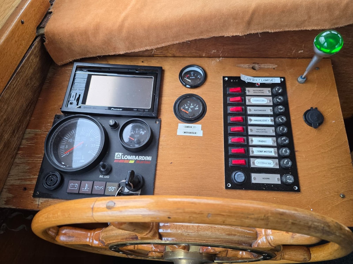 foto: 13 Motorjacht Lovely  985 OK