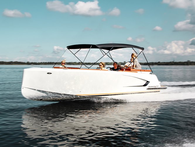 Luxury Alu Tender 77