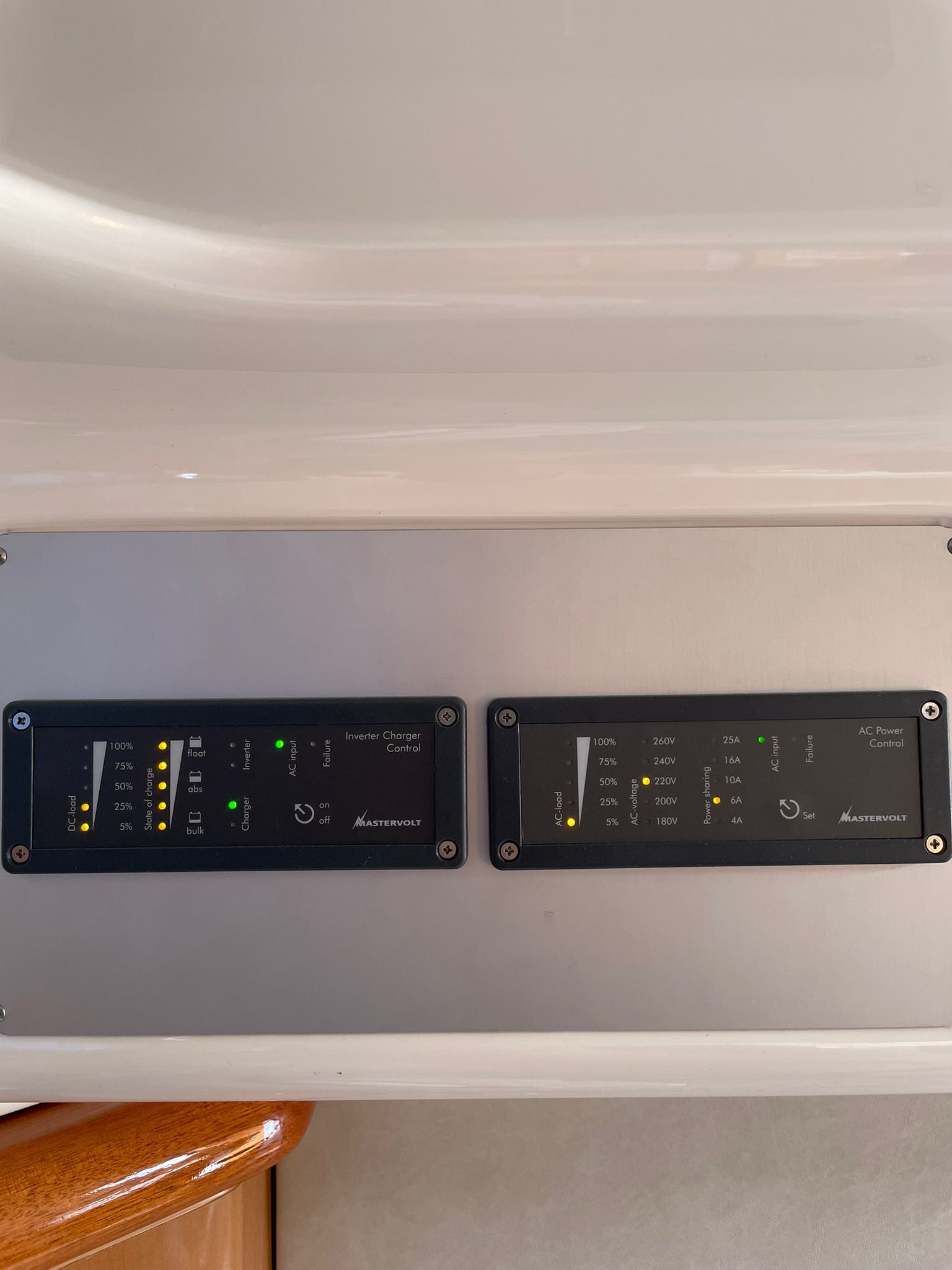 foto: 23 Sealine S37