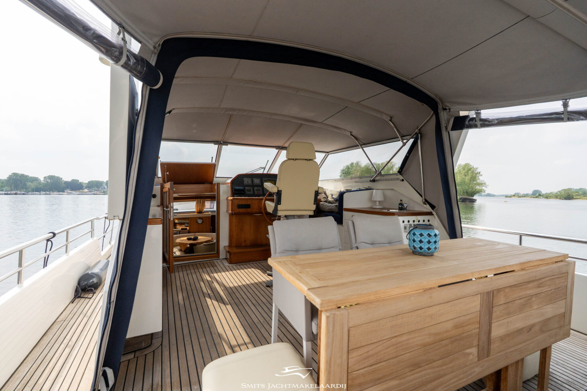 foto: 88 Van der Valk Valk Continental 15.50 Cabrio