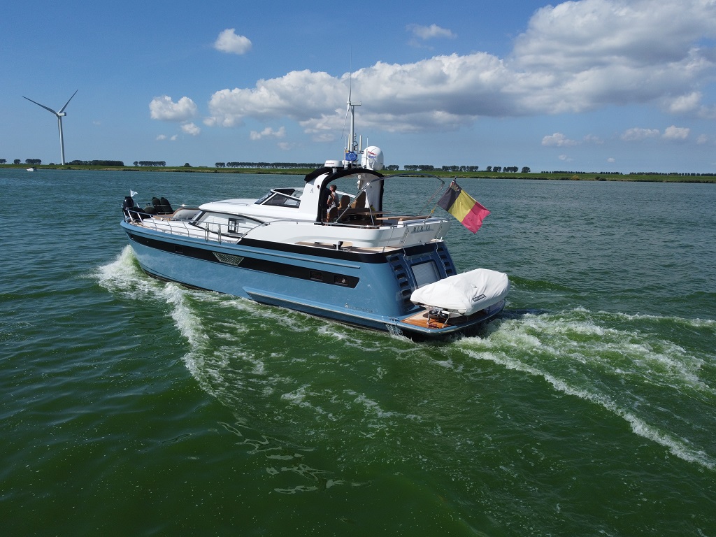 foto: 40 Atlantic A 500 Convertible