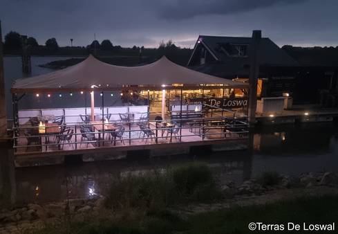 foto: 17 Drijvend Restaurant Houseboat