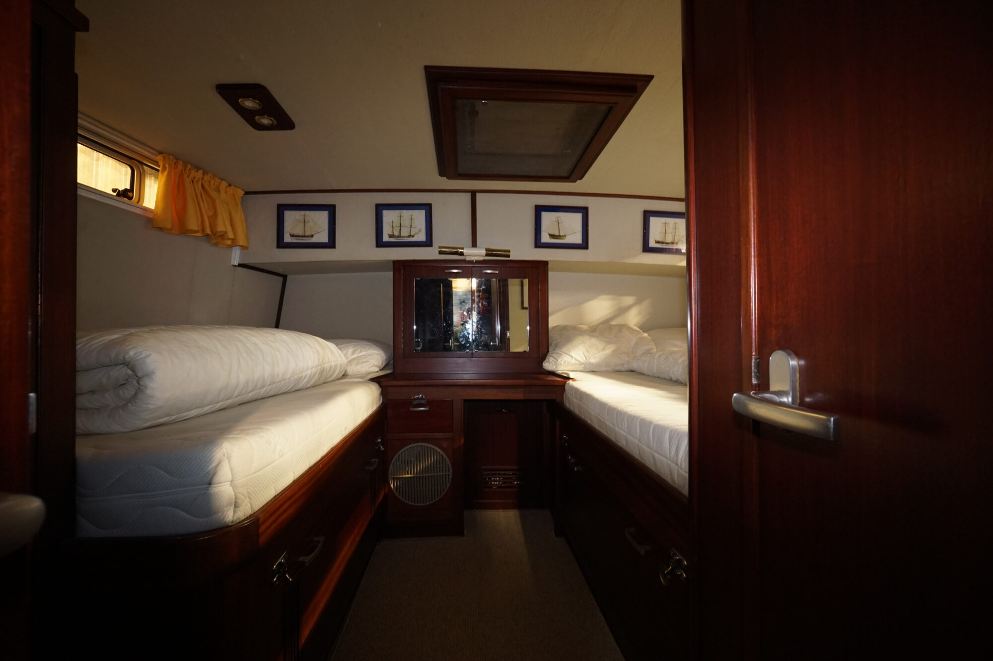 foto: 134 Lowland Lowland Rondspant Kruiser 13.00 AK Cabrio