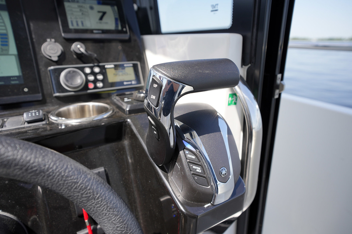 foto: 59 Jeanneau Merry Fisher 795 Sport Serie 2
