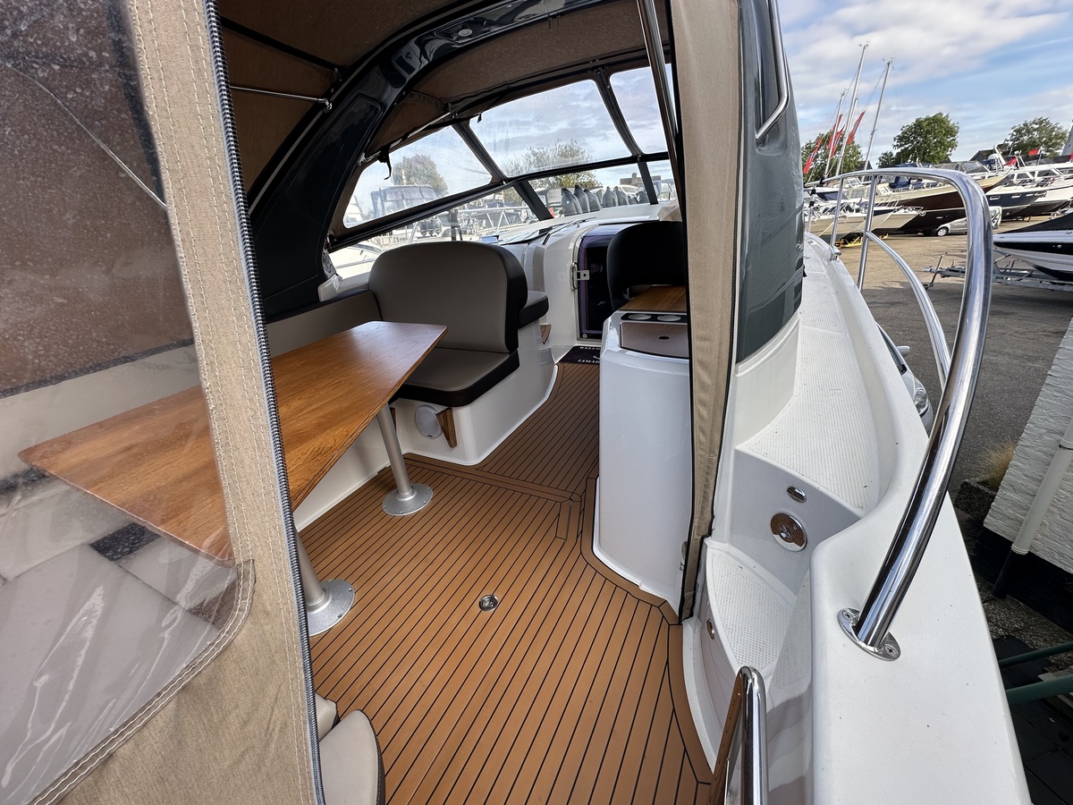 foto: 26 Bavaria  S30
