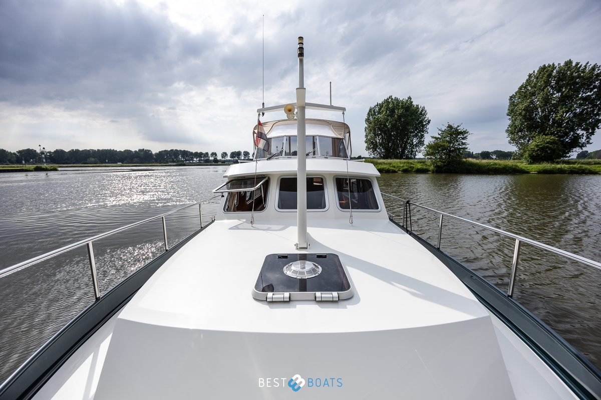 foto: 30 Linssen Grand Sturdy 34.9 AC