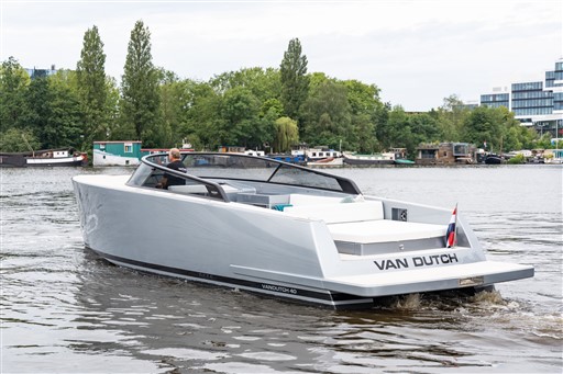 foto: 32 Vandutch 40