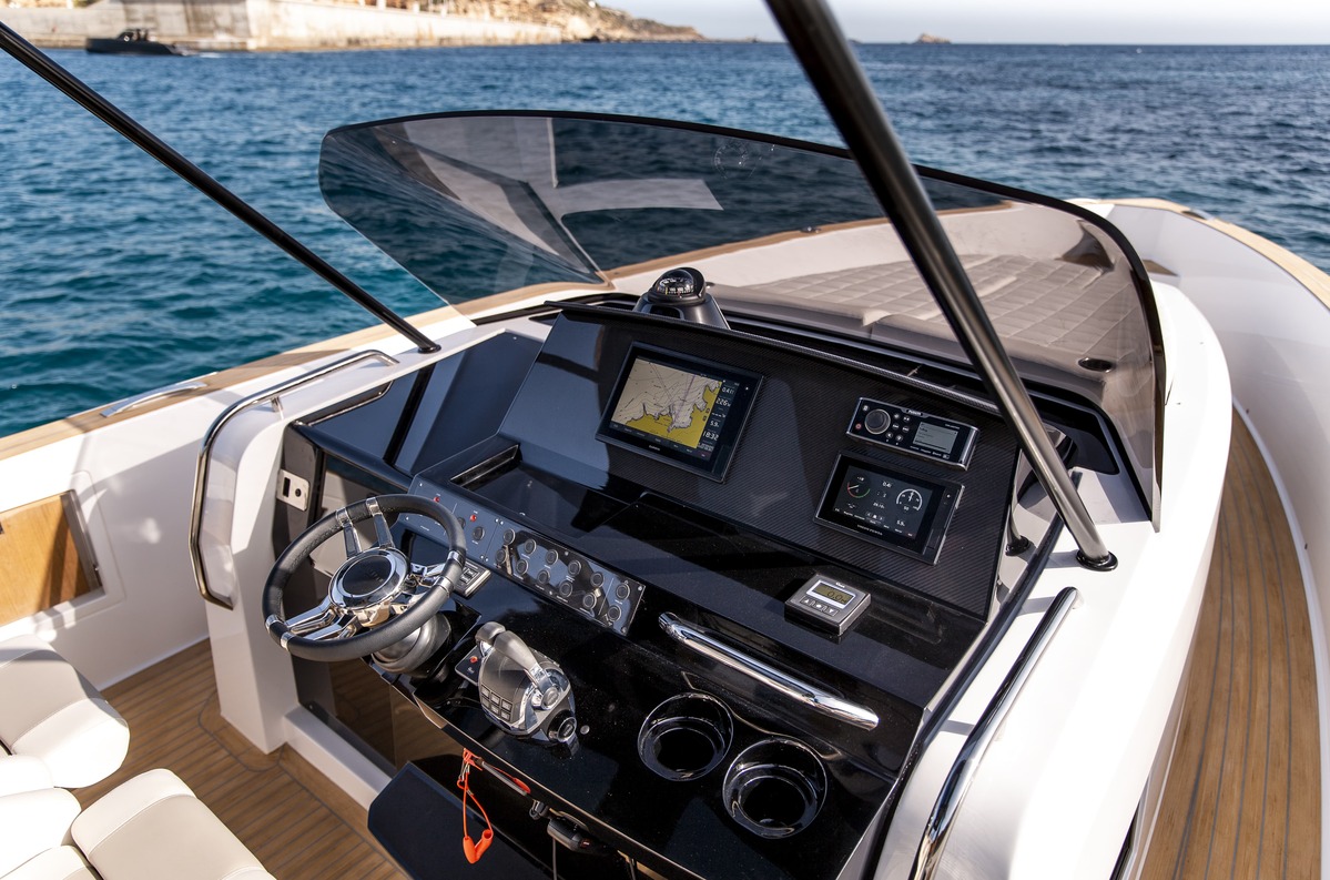foto: 41 PARDO YACHTS 38  