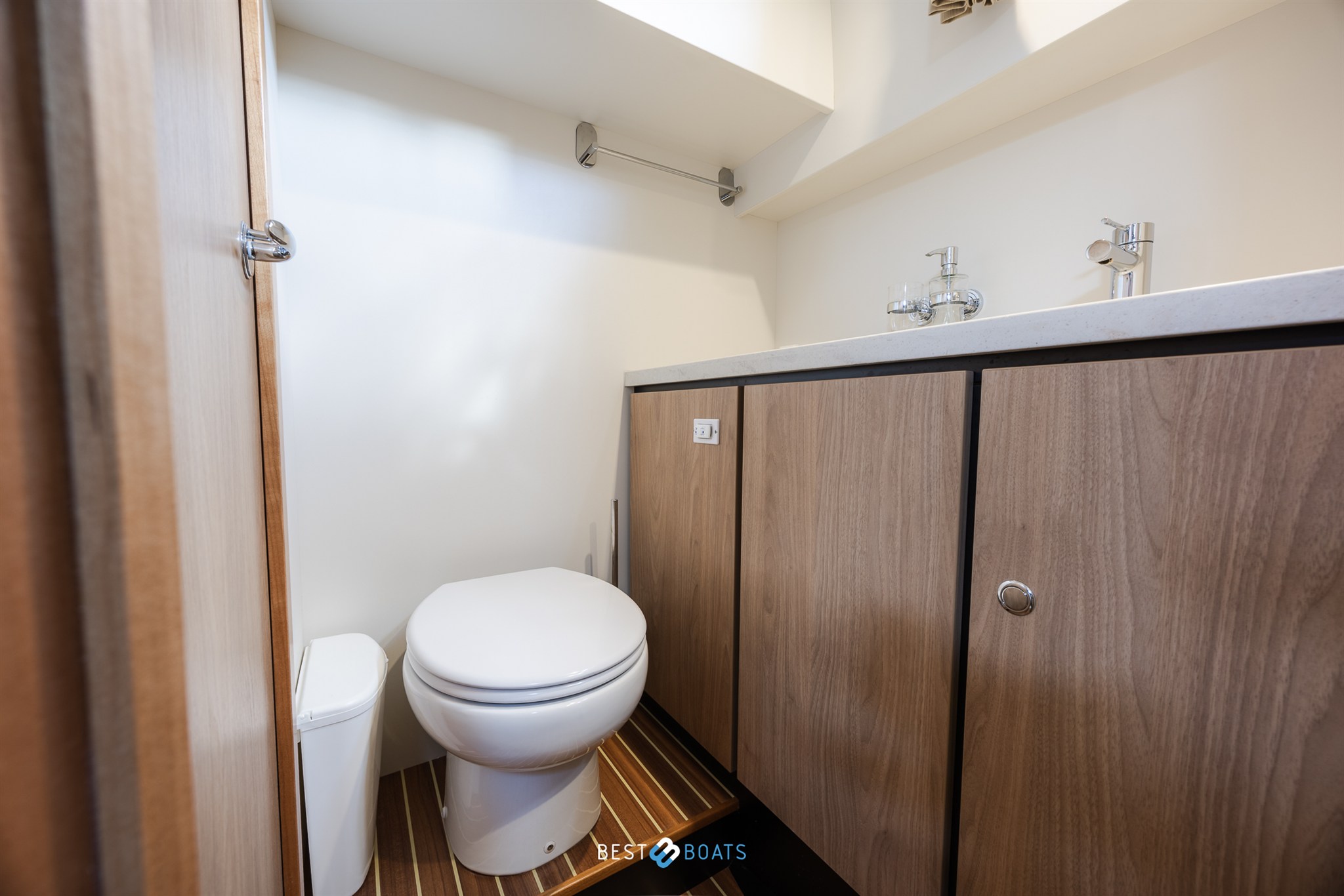 foto: 76 Linssen Grand Sturdy 35.0 AC