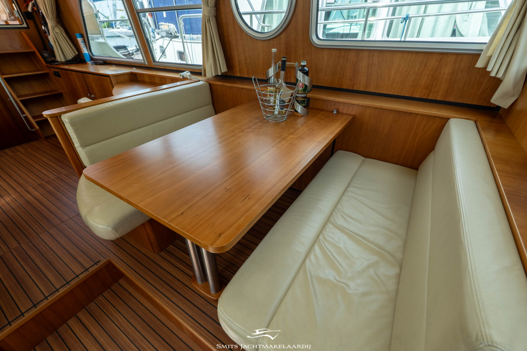 foto: 34 Linssen Linssen Grand Sturdy 43.9 AC