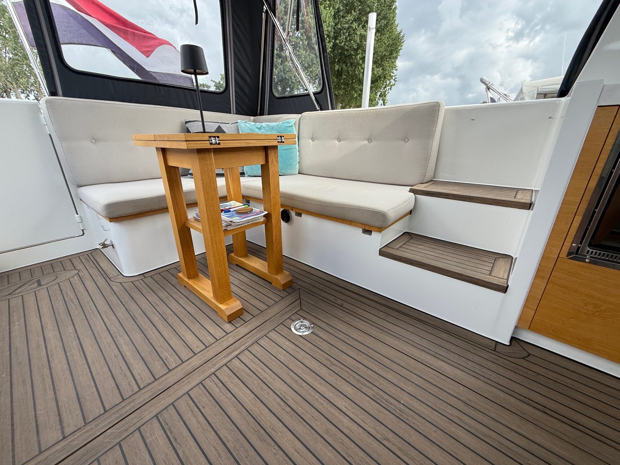 foto: 51 Vedette Vedette Hollander Trend 35 Cabrio