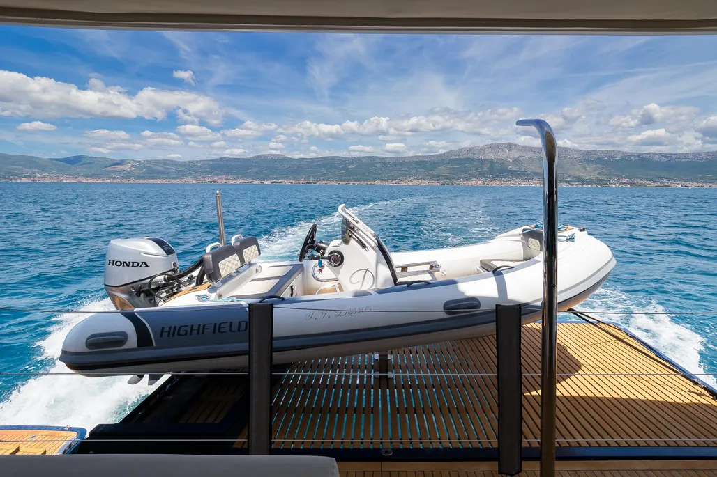 foto: 72 Sunreef 60 Dessus