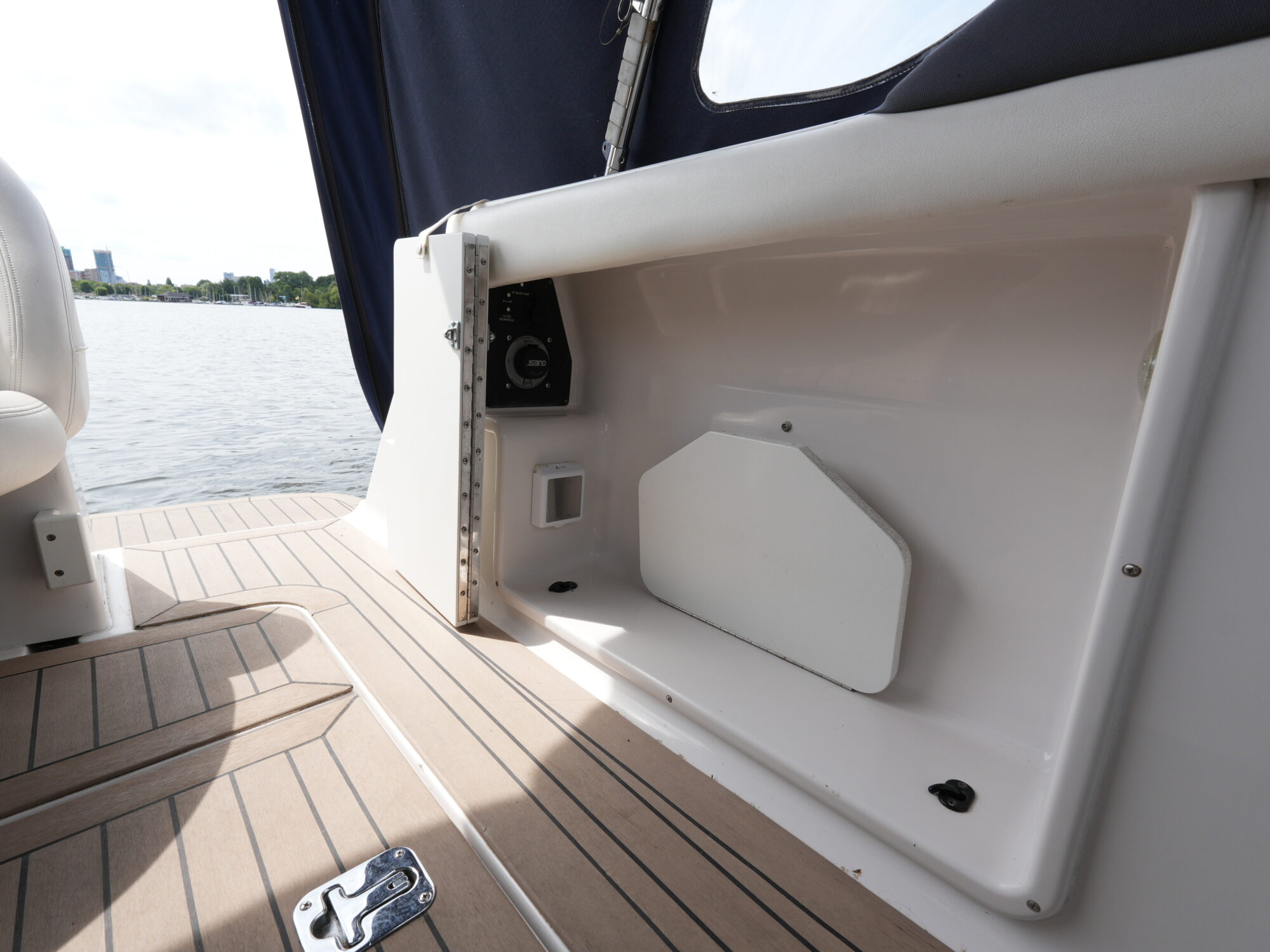 foto: 35 Four Winns Four Winns 248 Vista