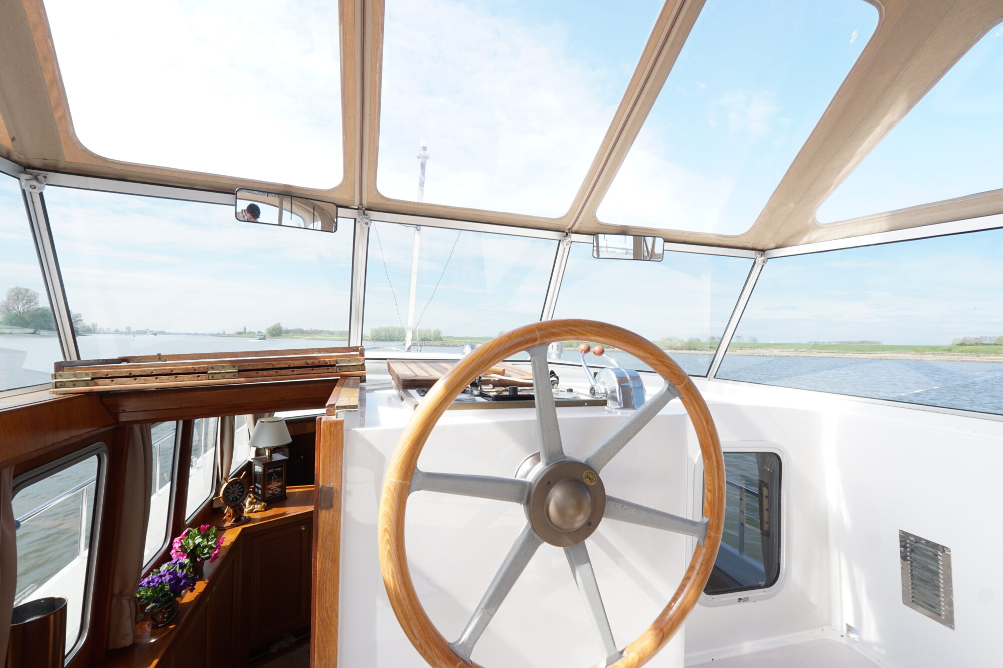 foto: 118 Flevo Flevo Spiegelkotter 12.50 AK Cabrio