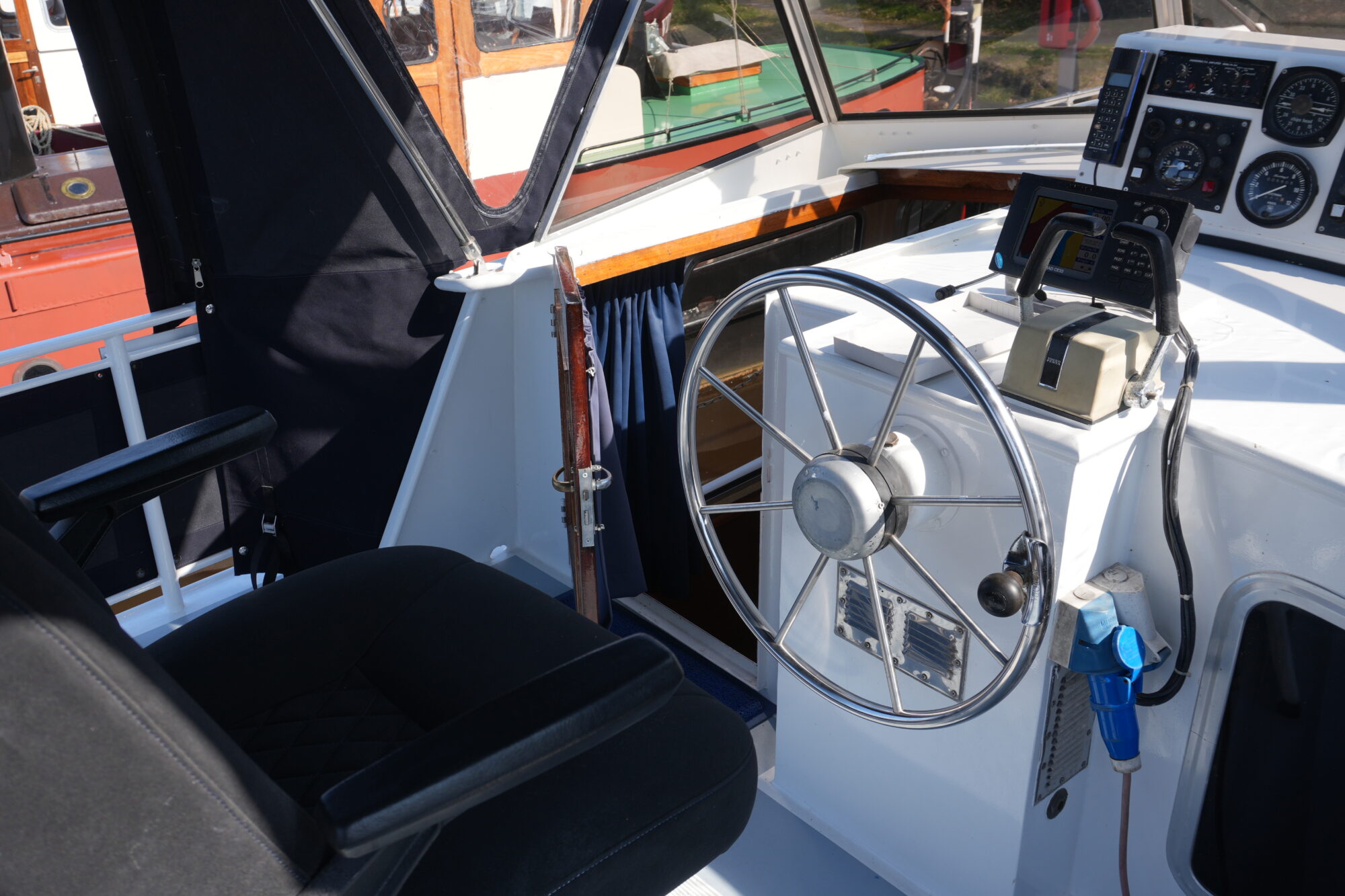 foto: 34 Curtevenne Curtevenne 10.50 AK Cabrio