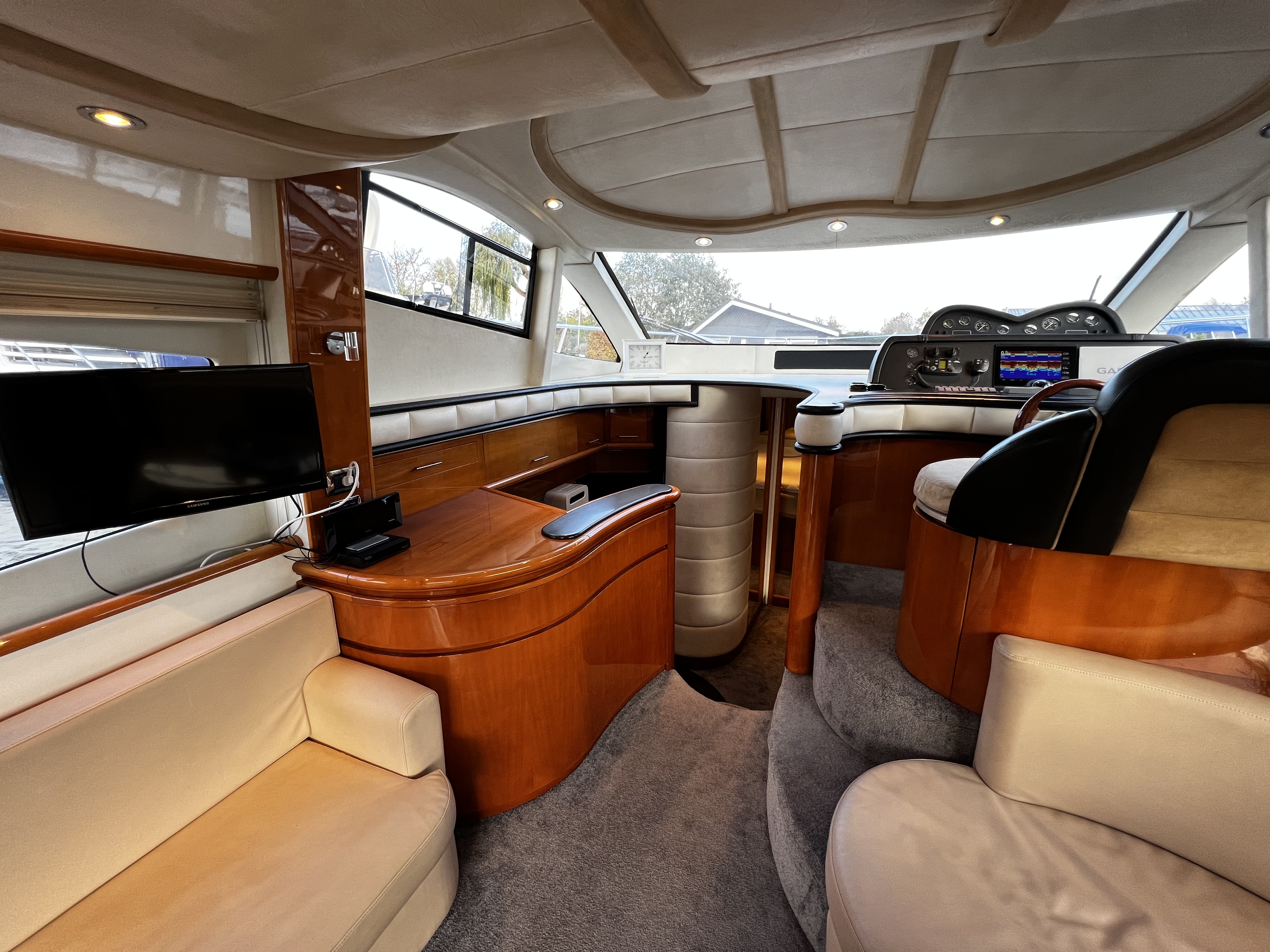 foto: 29 Astondoa  43 GLX