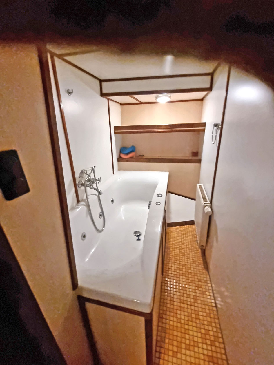 foto: 73 3 mast Charterschip / Evenementenboot 44 nachtgasten, 150 daggasten