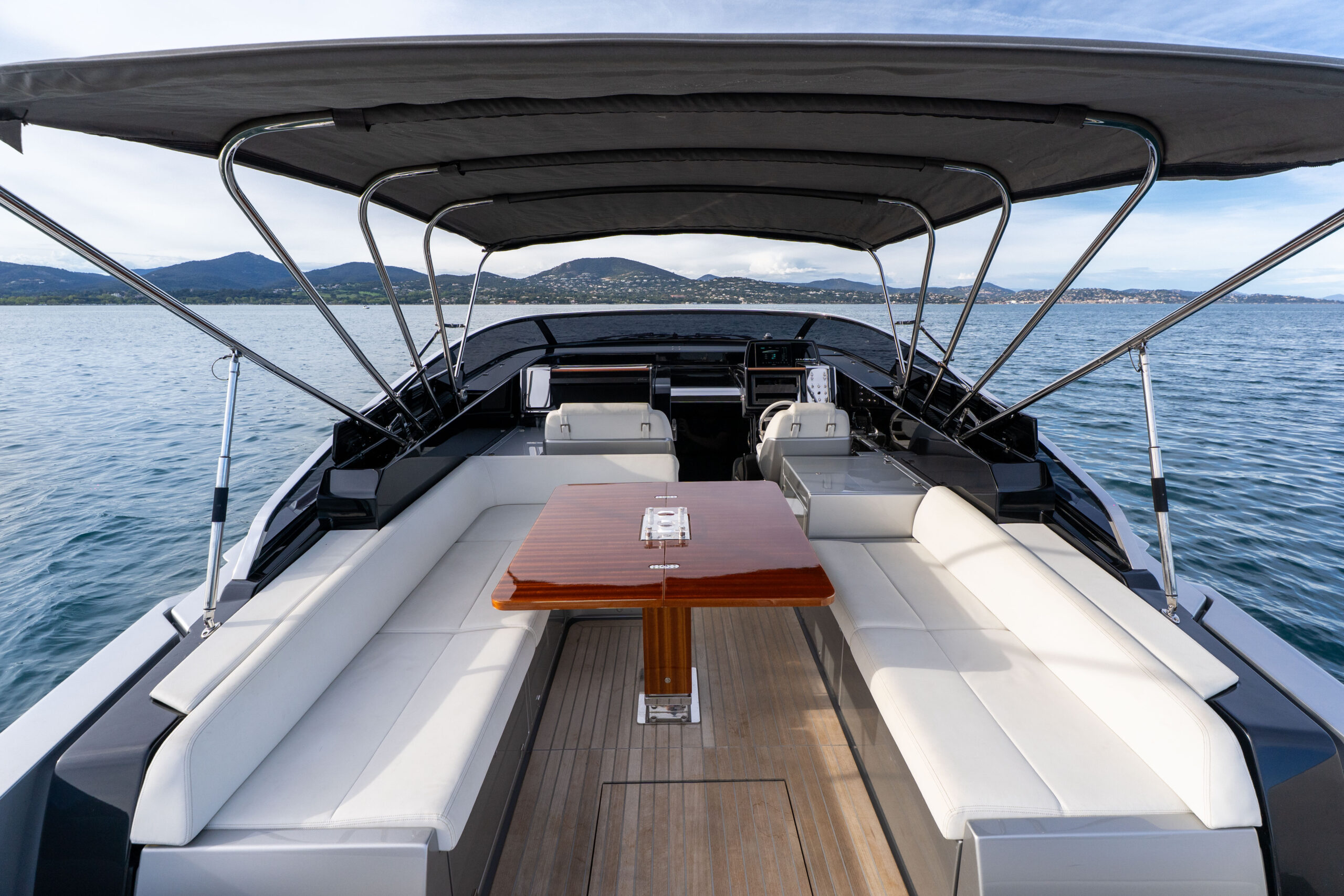 foto: 43 Riva 48 Dolceriva #03 ELEMENTS