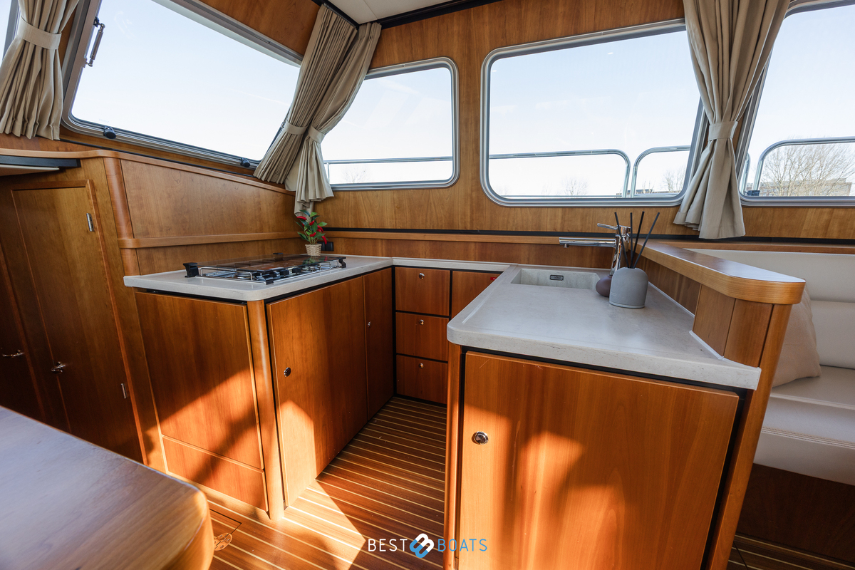 foto: 49 Linssen  Grand Sturdy 40.0 AC