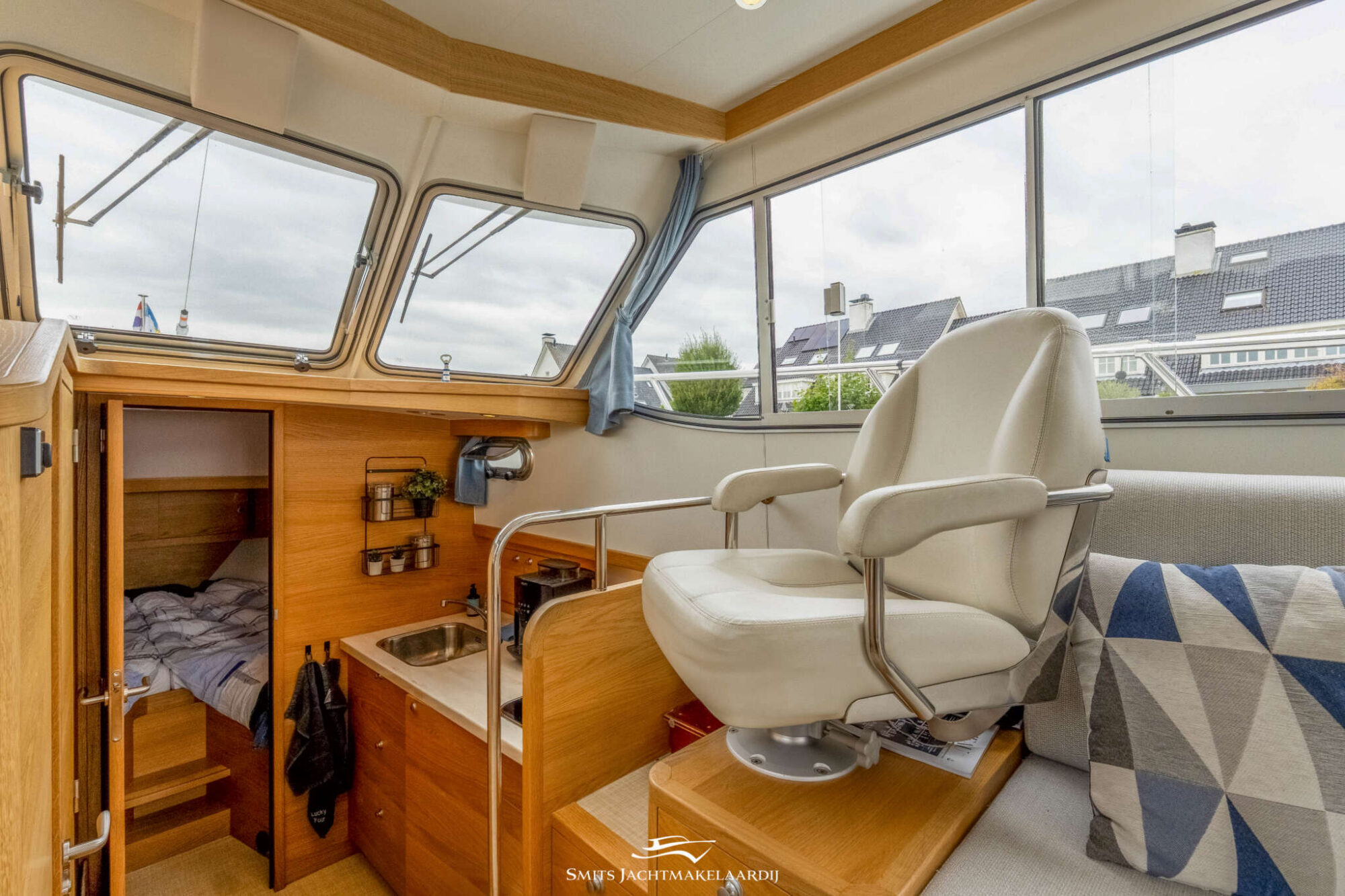 foto: 33 Vedette Vedette 33 Salon Comfort Line