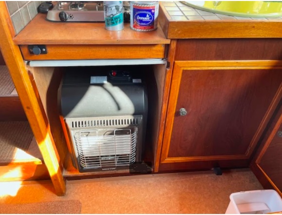 foto: 10  Huitema motorschouw 9,00 OK