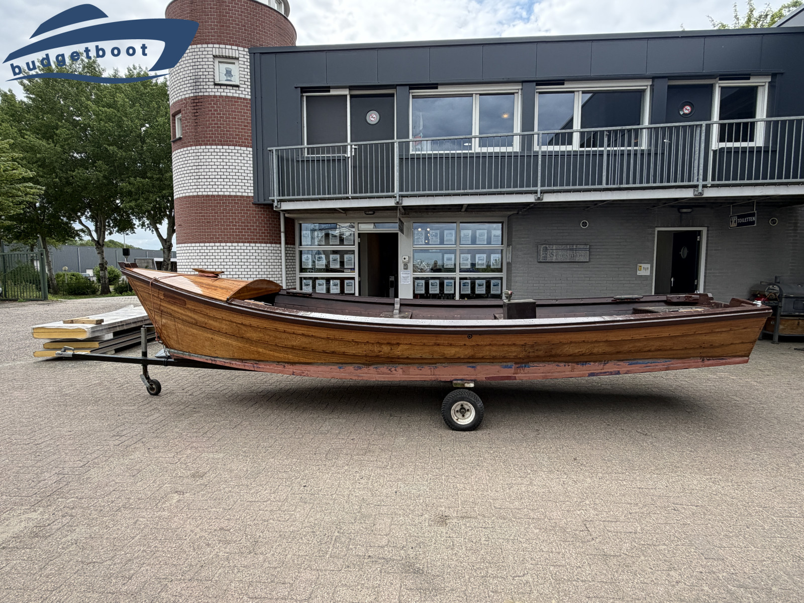 foto: 10 Houten sloep 680 uit Texel