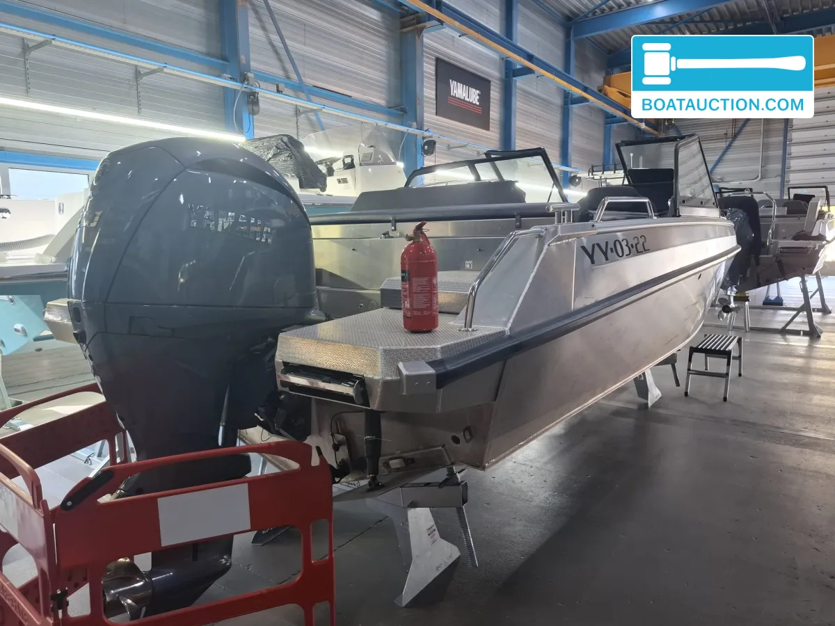 foto: 25 Buster Magnum