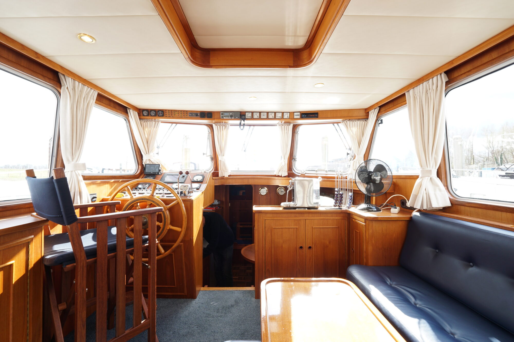 foto: 45 Damen Damen Pushy Cat 15.00 AK Cabrio