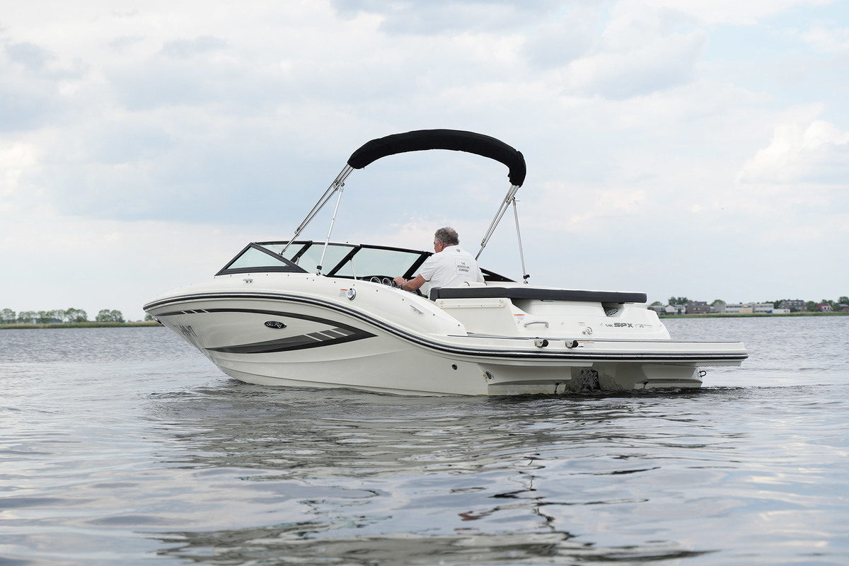 foto: 32 Sea Ray 19 SPX