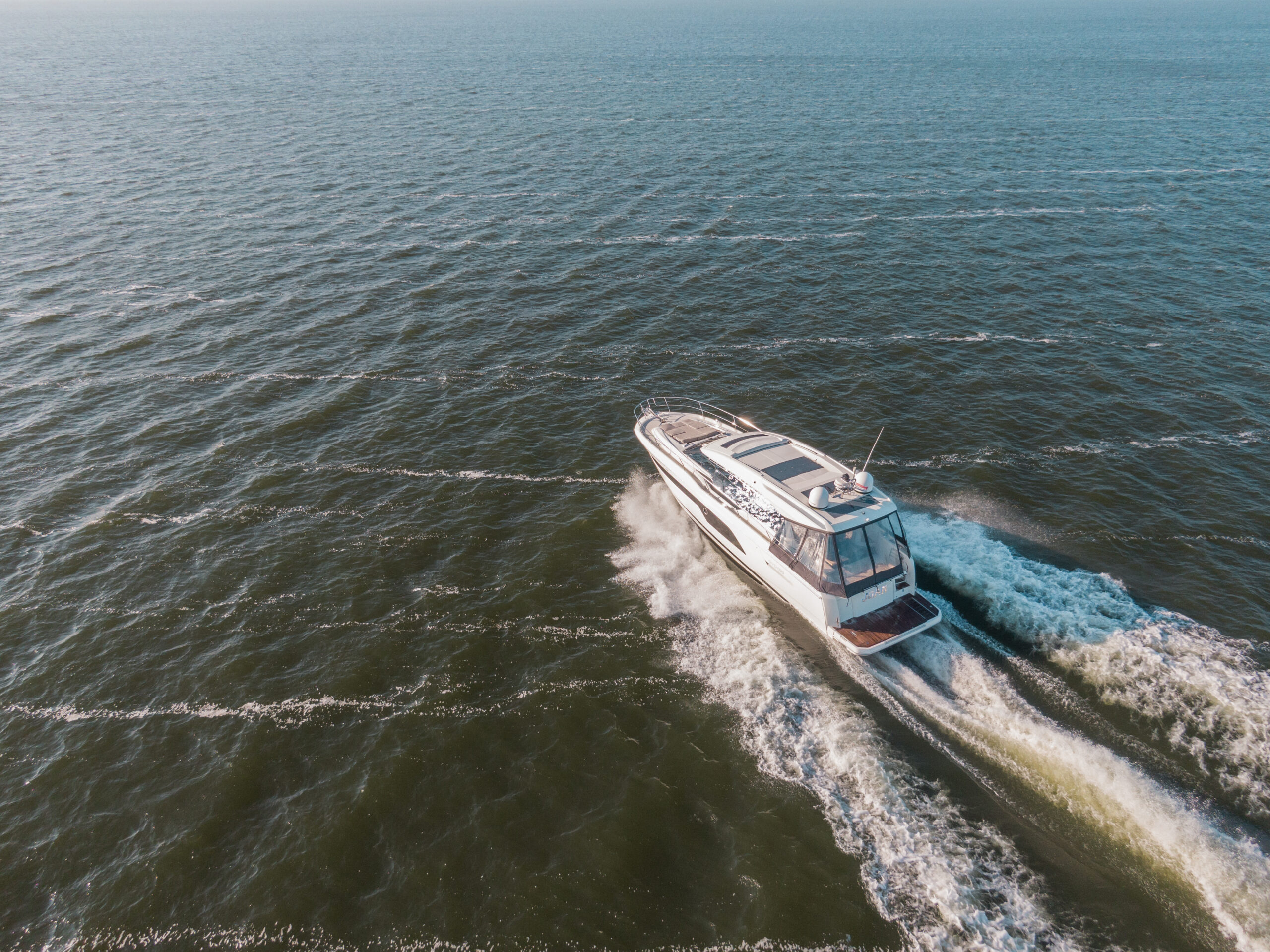 foto: 48 Prestige 520S 