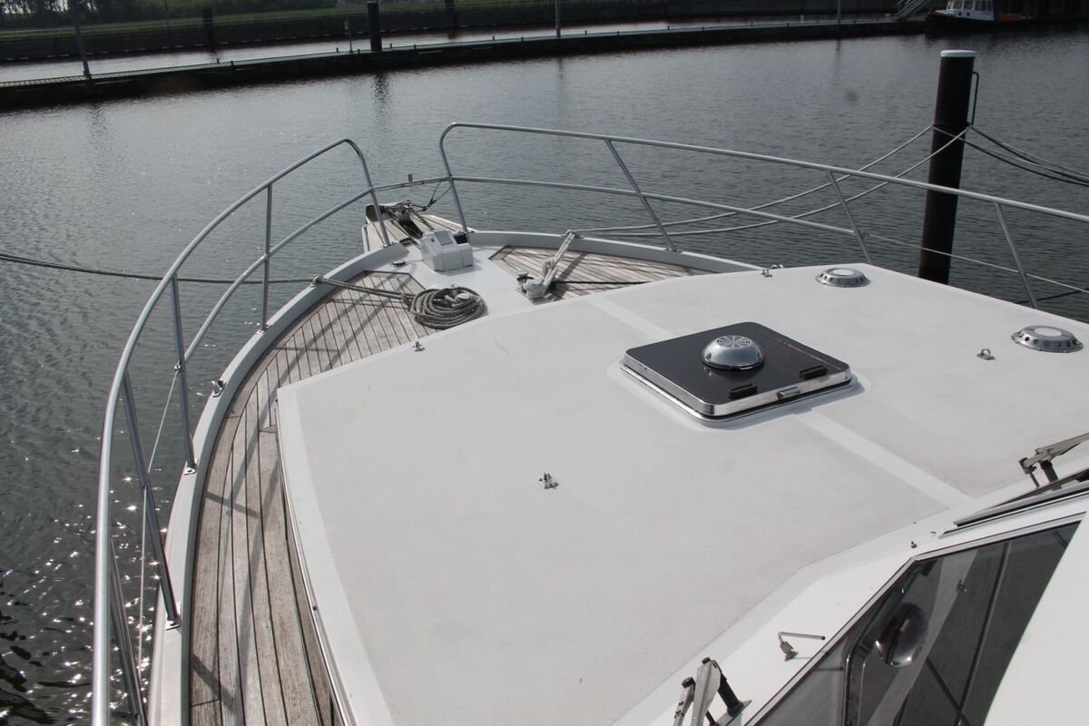 foto: 31 Neptunus 133 Flybridge