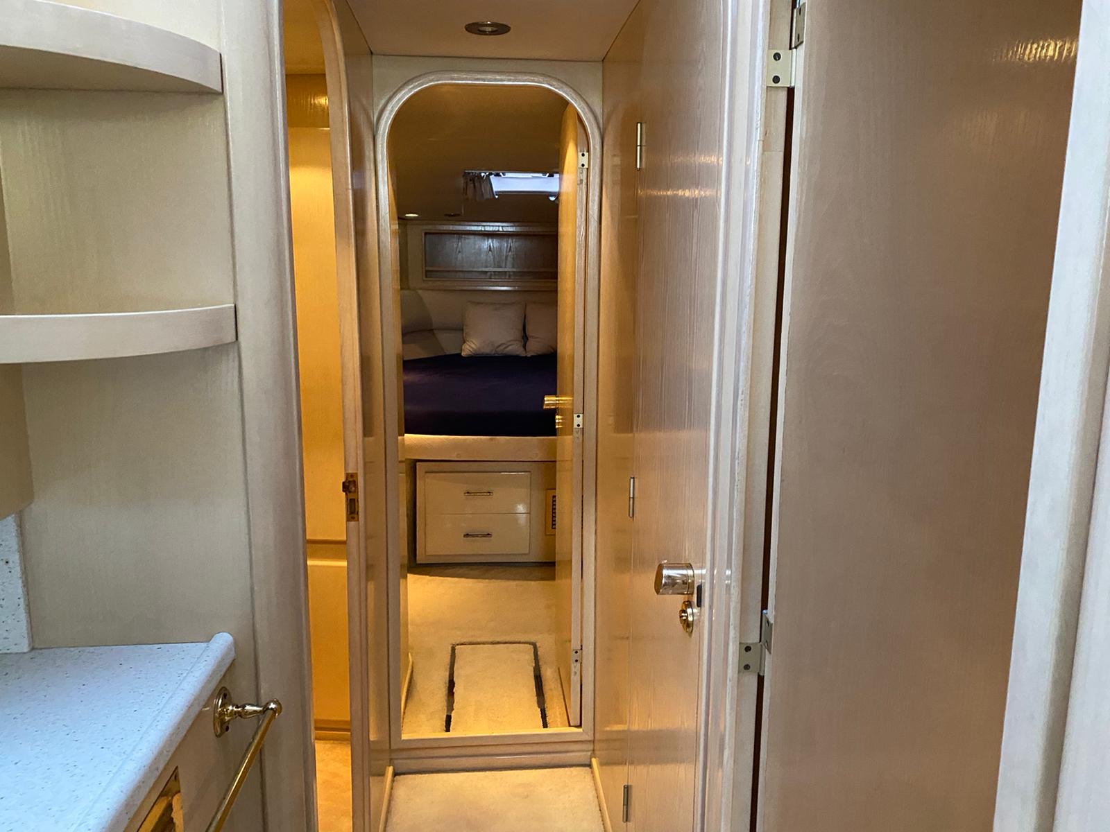 foto: 26 Fairline  50