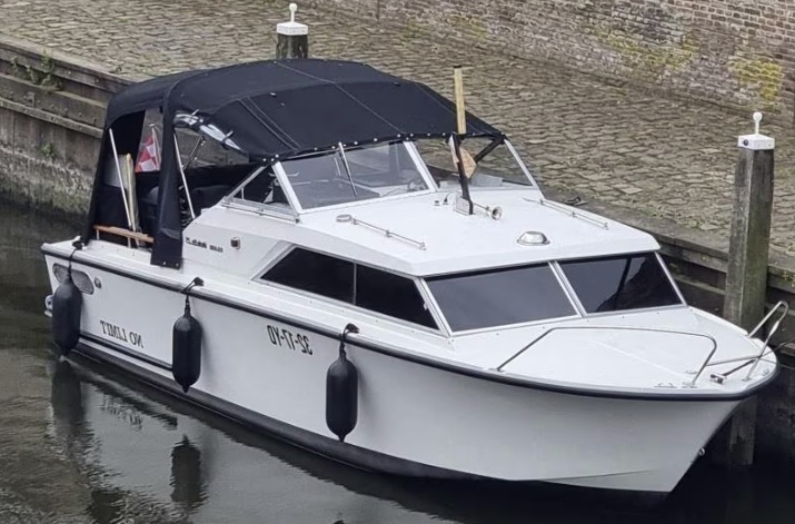 hoofdfoto: 1 Polaris Vedette 25