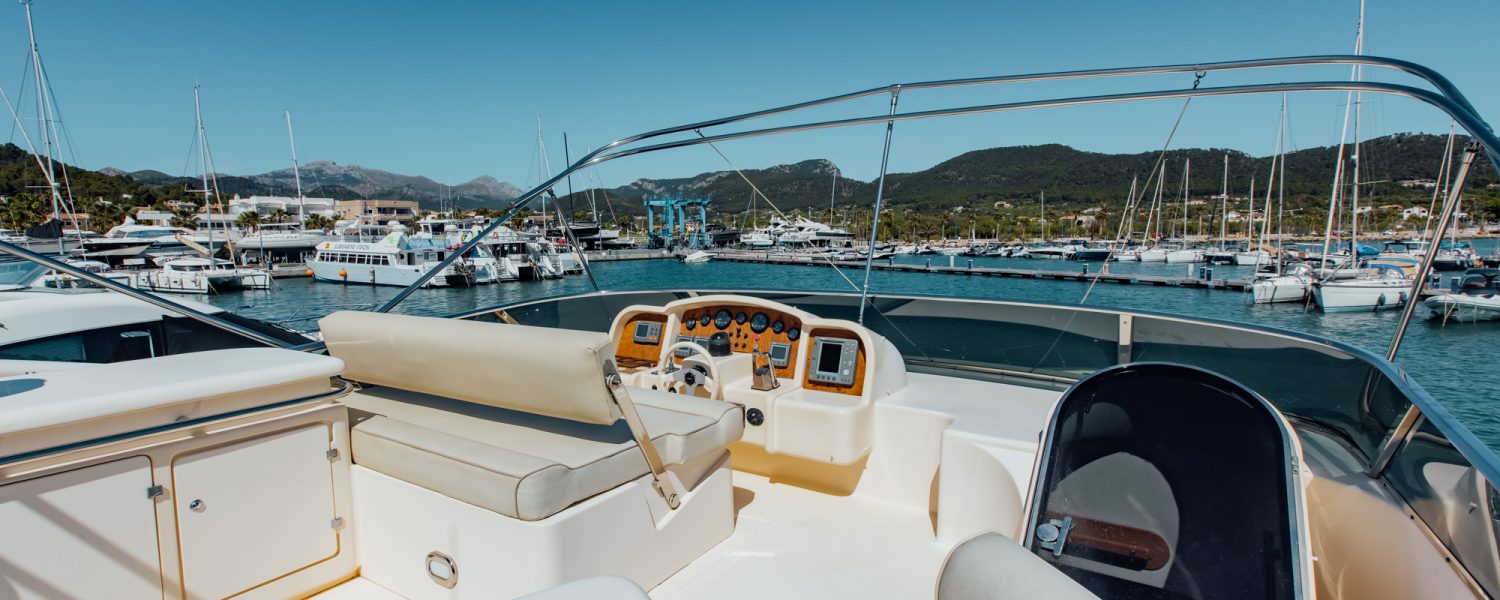 foto: 28 Astondoa 72 GXL