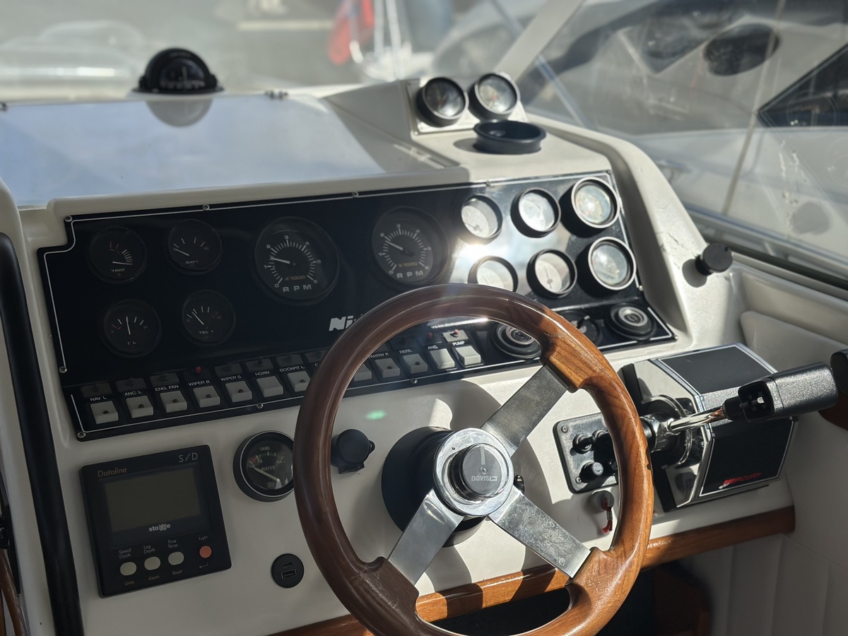 foto: 18 Nidelv 750 HT