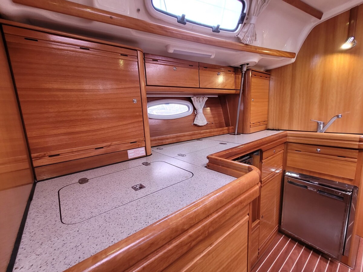 foto: 33 Bavaria 42-3 Custom Line