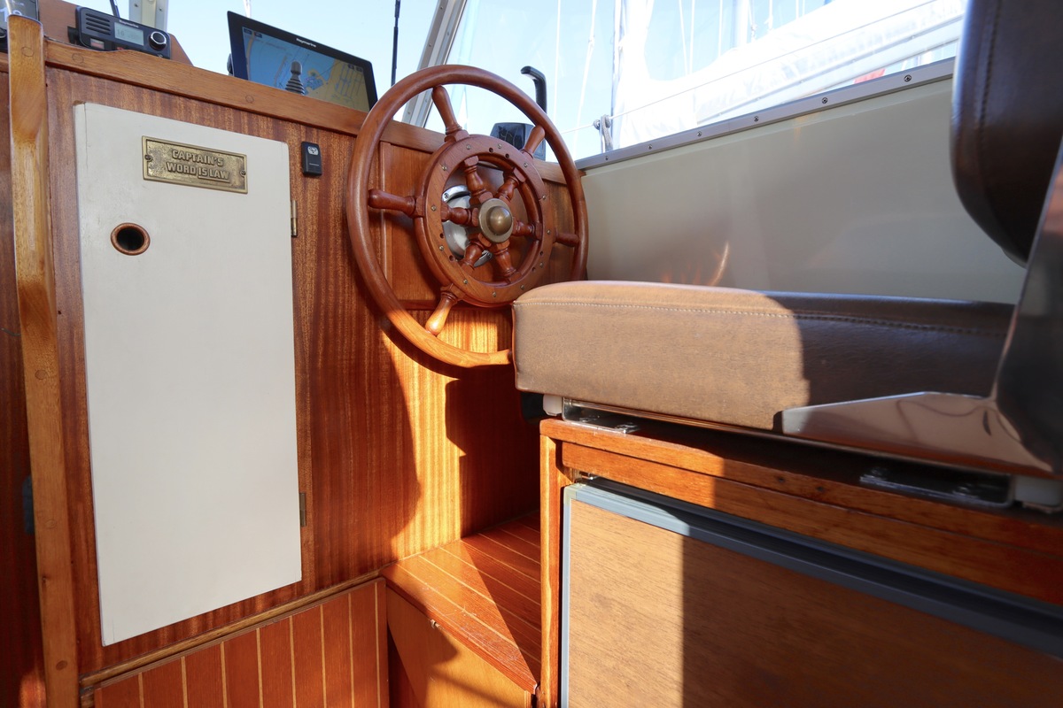 foto: 36 LM 32 Motorsailor