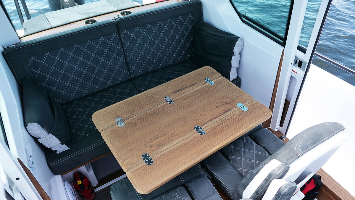 foto: 33 Axopar 28 Cabin